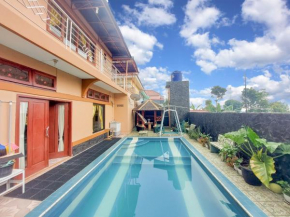 Villa Samsu by Puncak Holiday